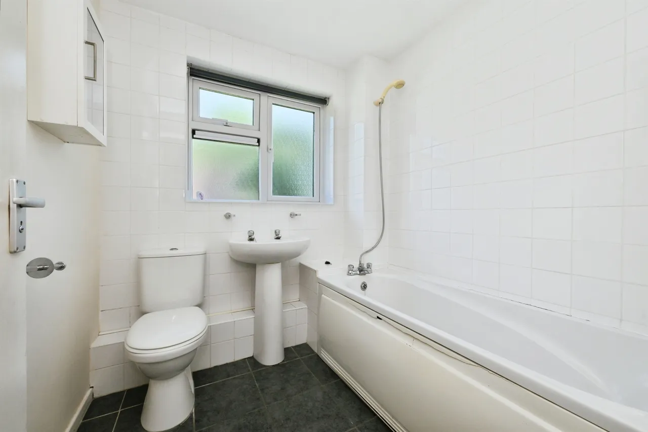 Dellfield, Wadesmill, Ware, photo 9