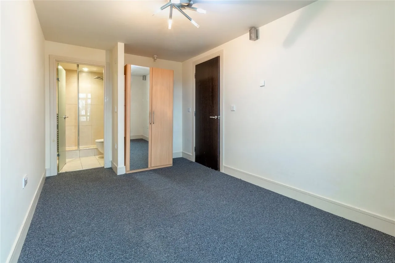 Plover Road, Lindley, HD3, photo 17