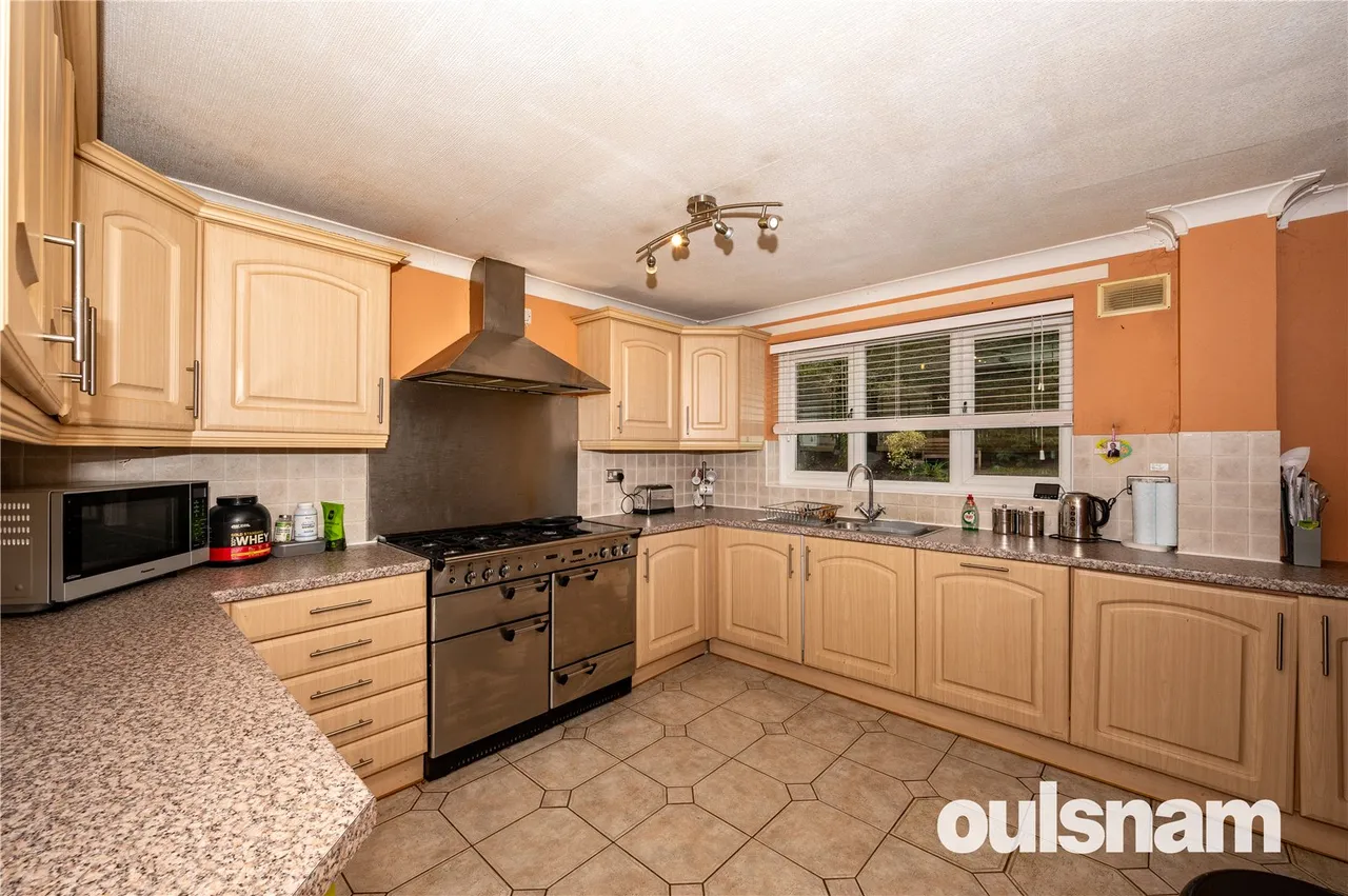 Jersey Close, Church Hill North, Redditch, Worcestershire, B98 9LS, photo 3