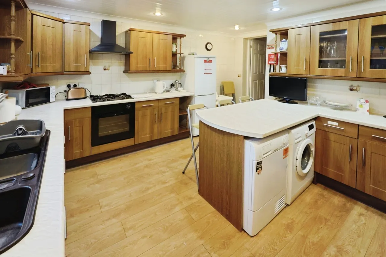 Fore Bondgate, Bishop Auckland, DL14, photo 13