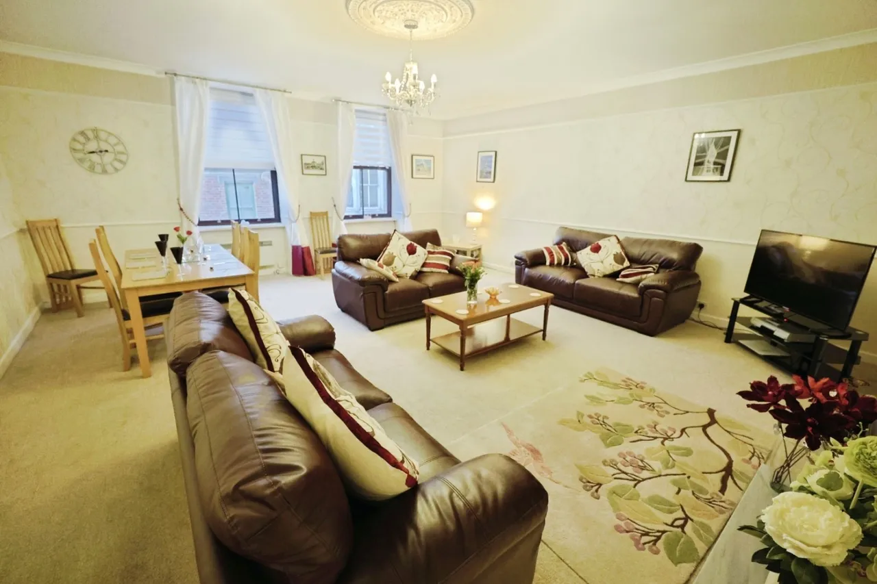 Fore Bondgate, Bishop Auckland, DL14, photo 12