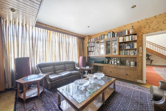 Fairholme Close, London, N3, photo 6