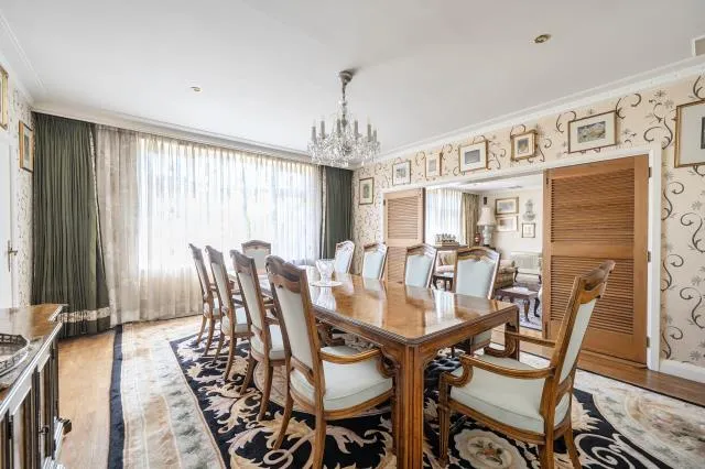 Fairholme Close, London, N3, photo 4