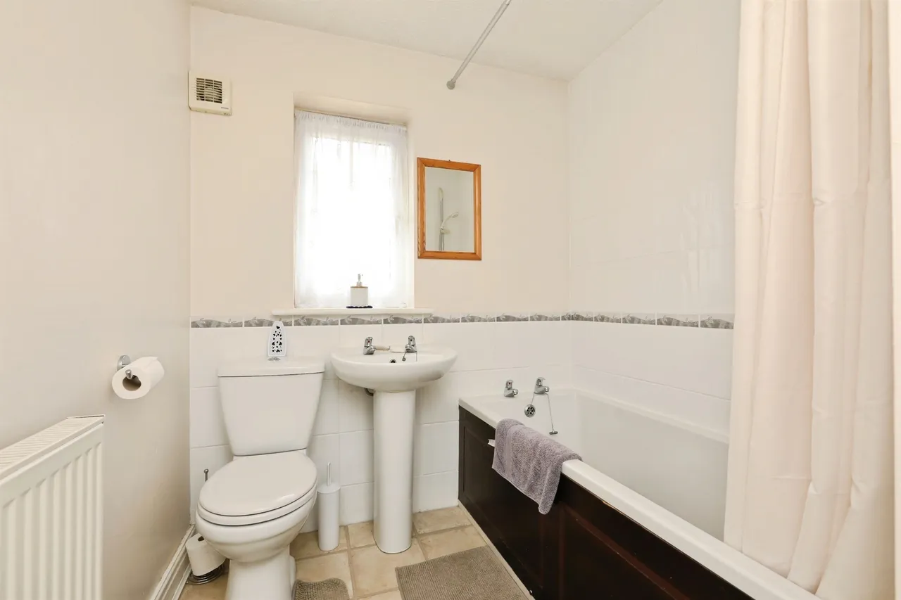 Highfield Close, Barnby Dun, DN3, photo 11