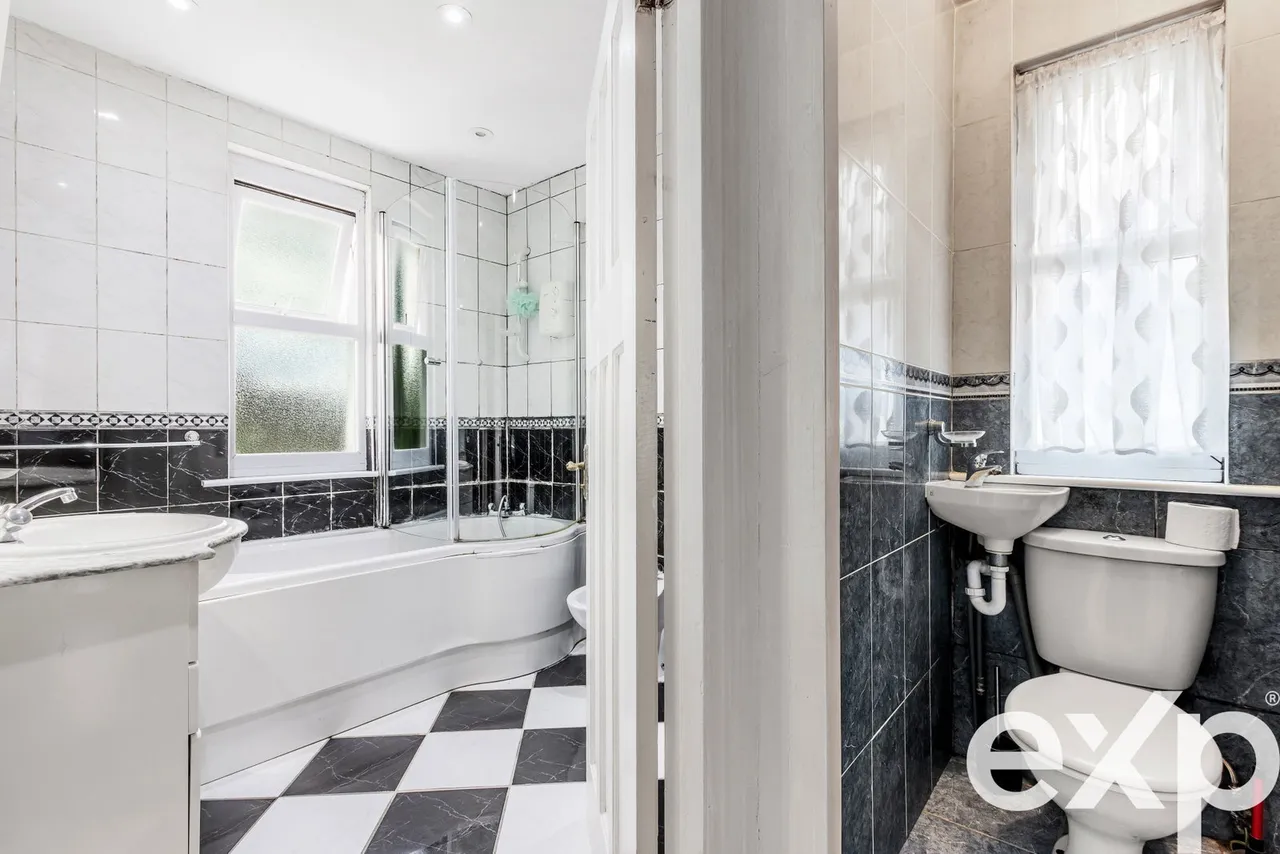 Wentworth Road, Barnet, EN5, photo 18