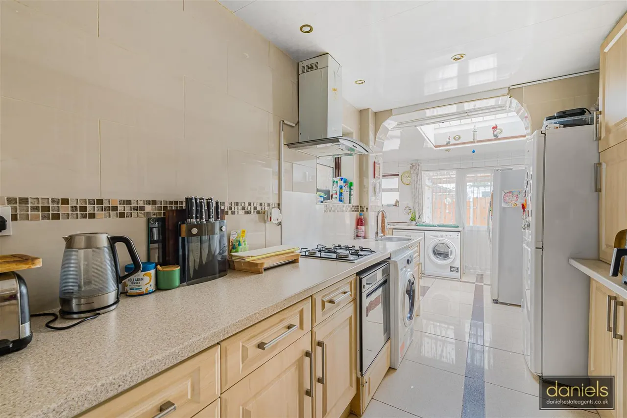 Cavendish Avenue, Harrow, HA1, photo 3