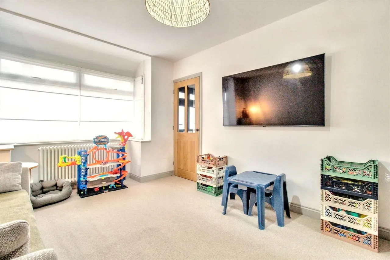 Leigh Road, Broadwater, Worthing, photo 2