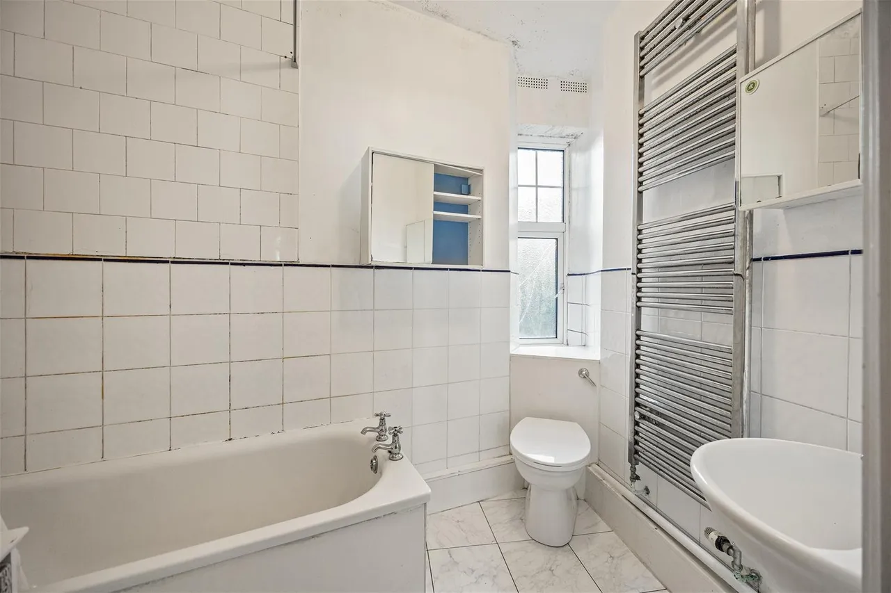 Haverstock Hill, London NW3 4QX, photo 9