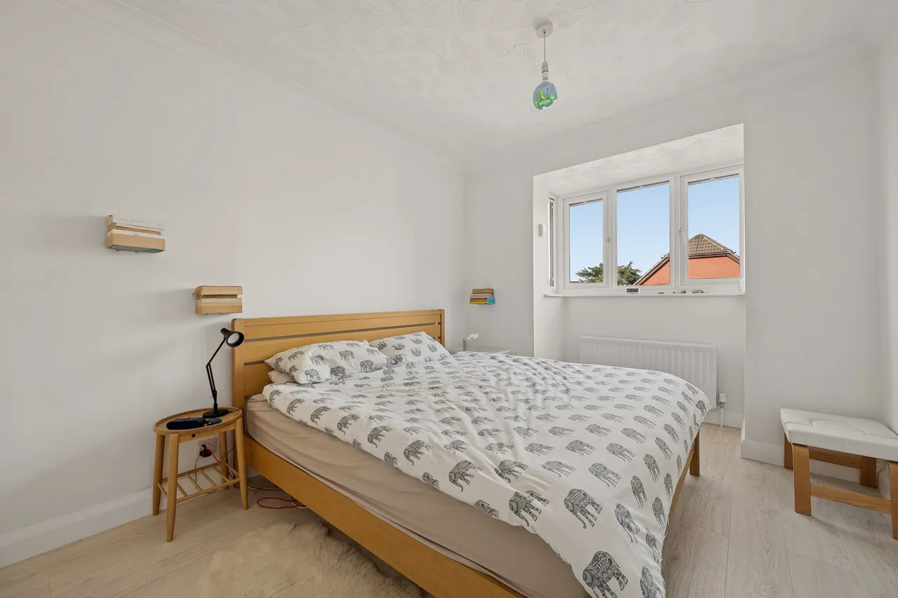 Locksley Close, Heaton Norris, SK4, photo 11