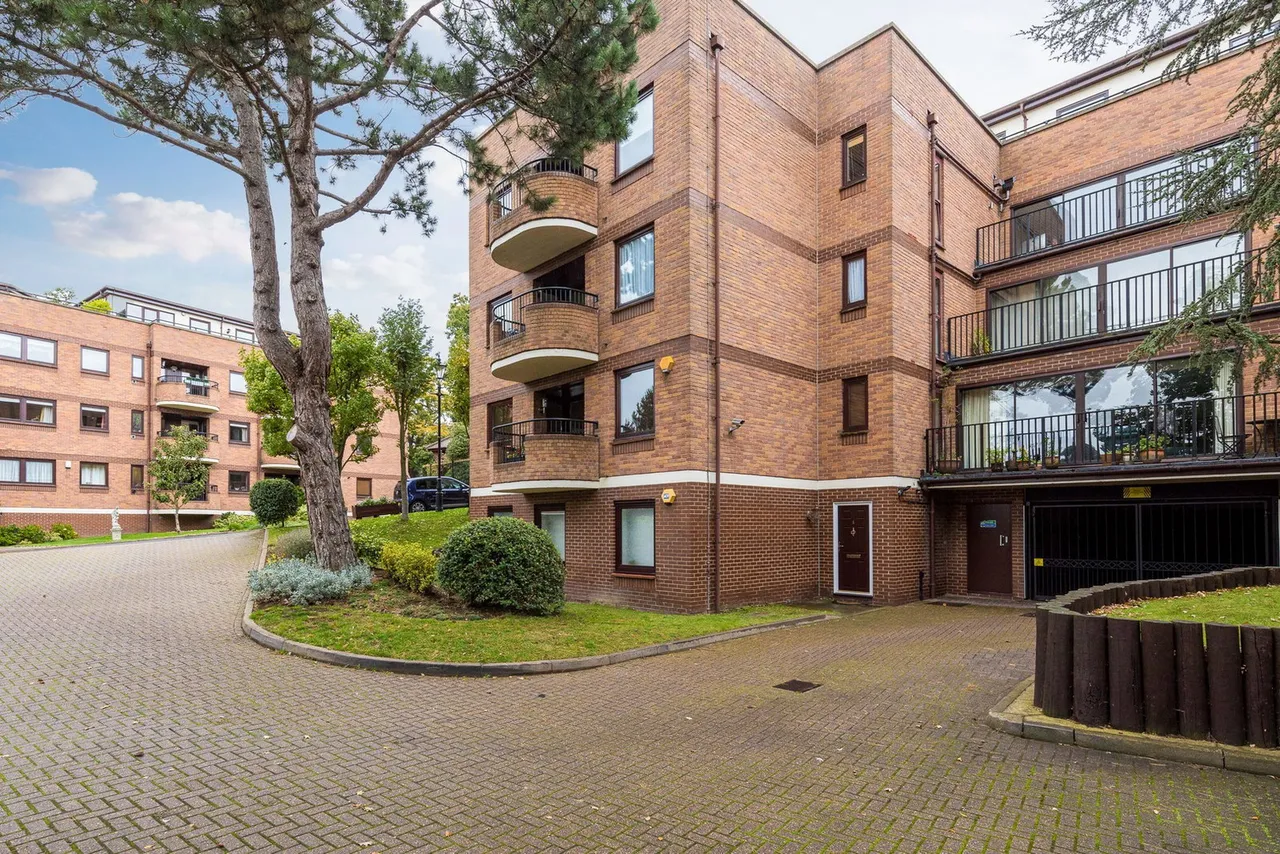 Forest Heights, Buckhurst Hill, IG9, photo 4