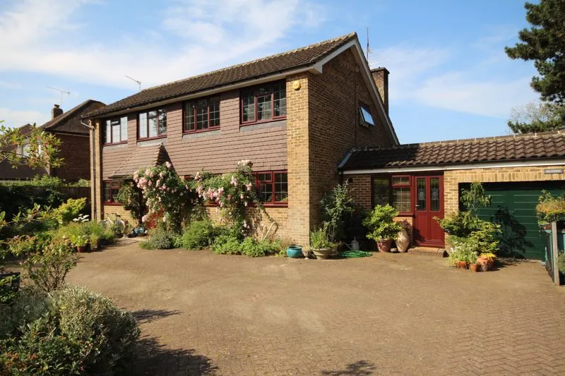 Eastwick Road Great Bookham, Leatherhead KT23 4BJ, photo 6