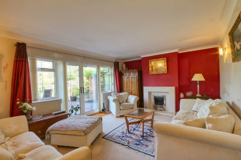 Eastwick Road Great Bookham, Leatherhead KT23 4BJ, photo 8