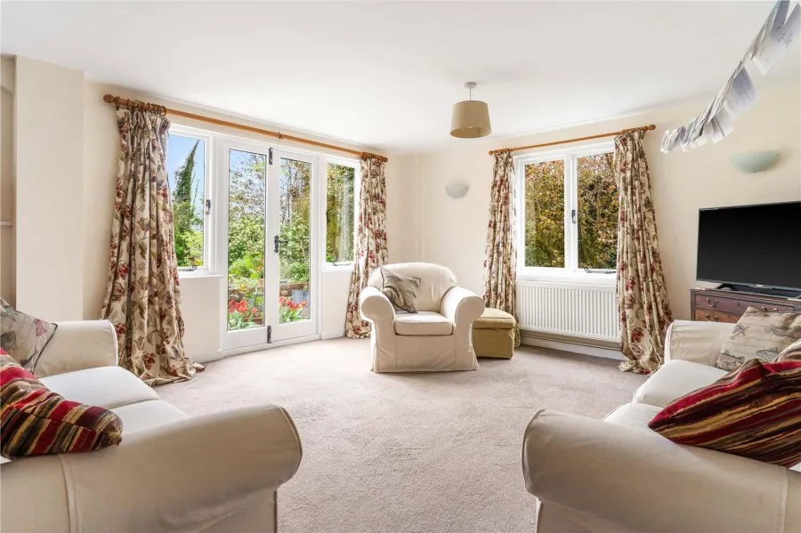 with 5 bedrooms in Brewers End, Nr Bishop's Stortford, CM22, photo 15