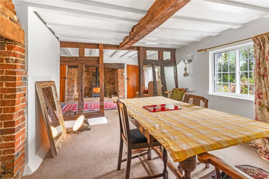 with 5 bedrooms in Brewers End, Nr Bishop's Stortford, CM22, photo 5