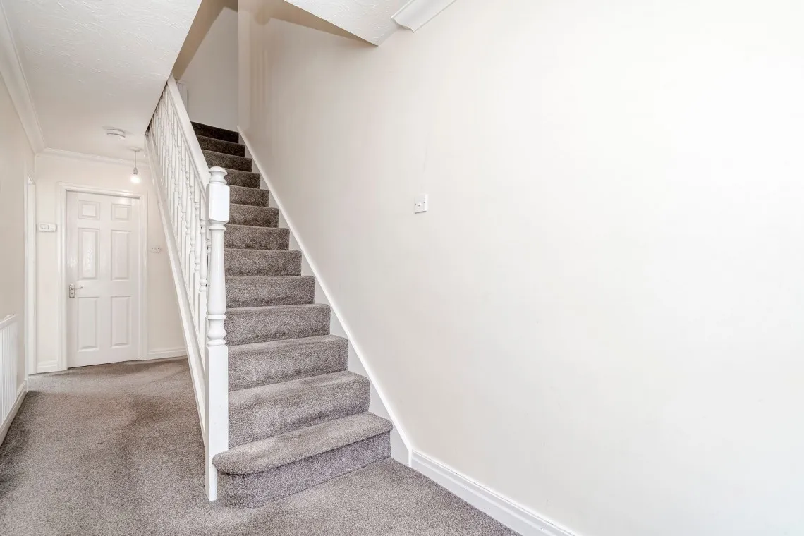 Swallow Court, Clayton-Le-Woods, PR6, photo 6