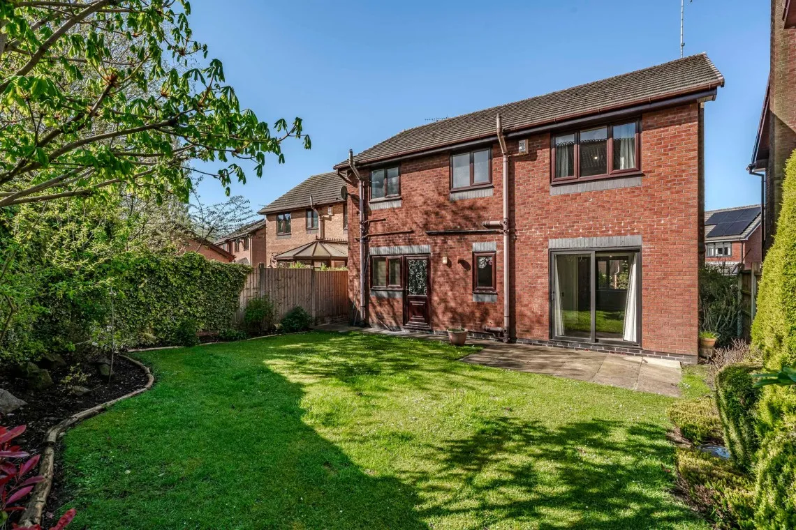 Swallow Court, Clayton-Le-Woods, PR6, photo 4
