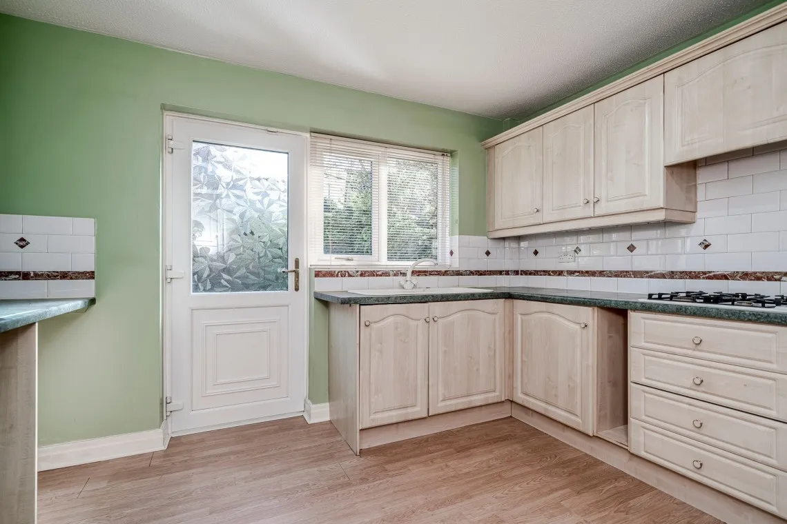 Swallow Court, Clayton-Le-Woods, PR6, photo 15