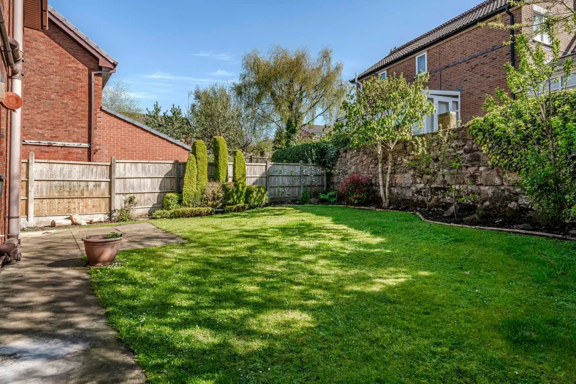 Swallow Court, Clayton-Le-Woods, PR6, photo 35