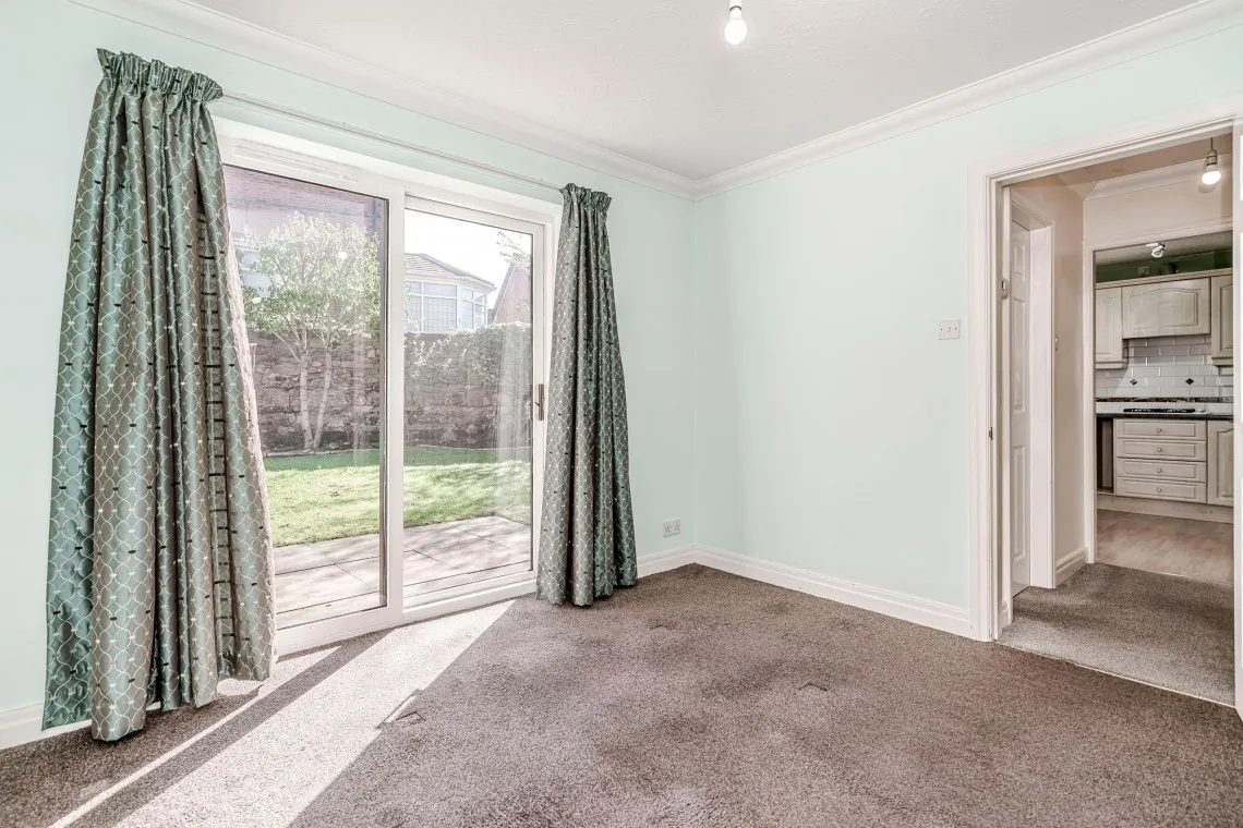 Swallow Court, Clayton-Le-Woods, PR6, photo 11