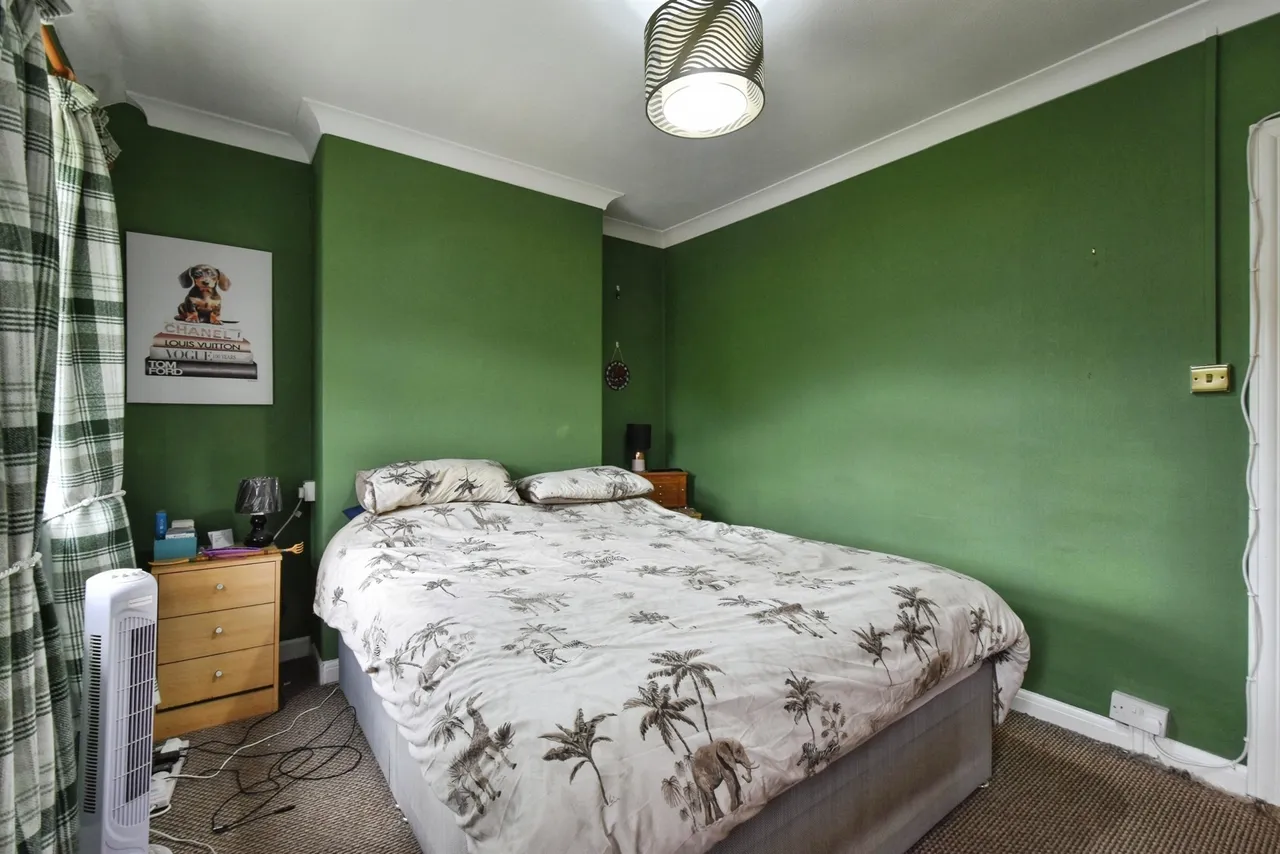 Heol Hir Ammanford, SA18, photo 6
