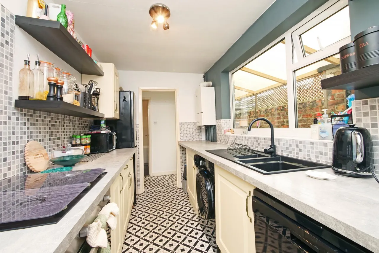 Kitchener Street, York, YO31, photo 5