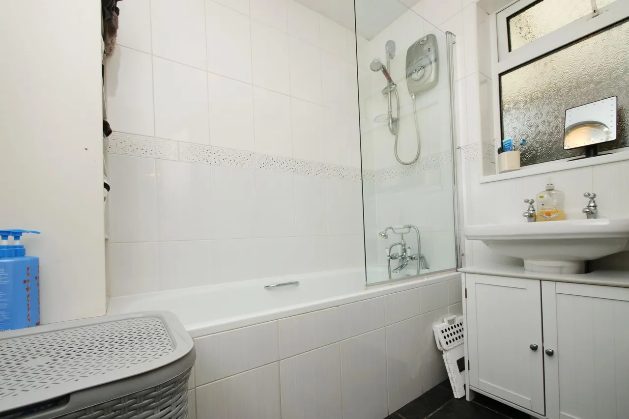 Kitchener Street, York, YO31, photo 8