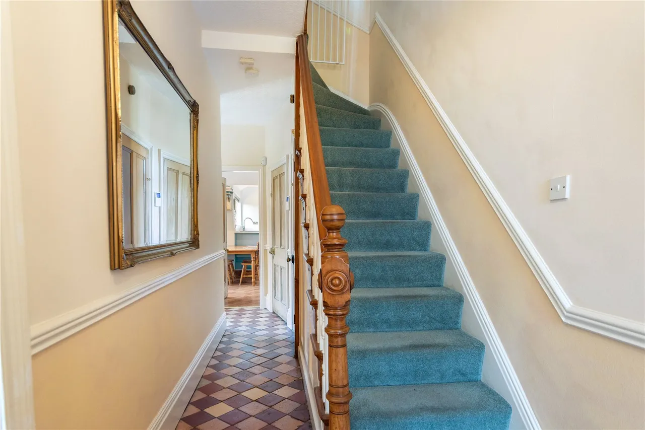 Redditch Road, Kings Norton, Birmingham, West Midlands, B38 8RL, photo 2