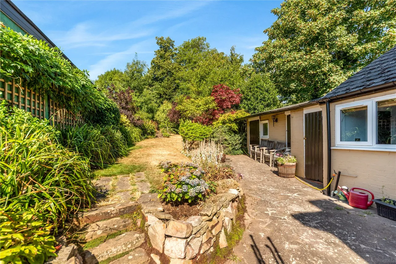 Redditch Road, Kings Norton, Birmingham, West Midlands, B38 8RL, photo 16