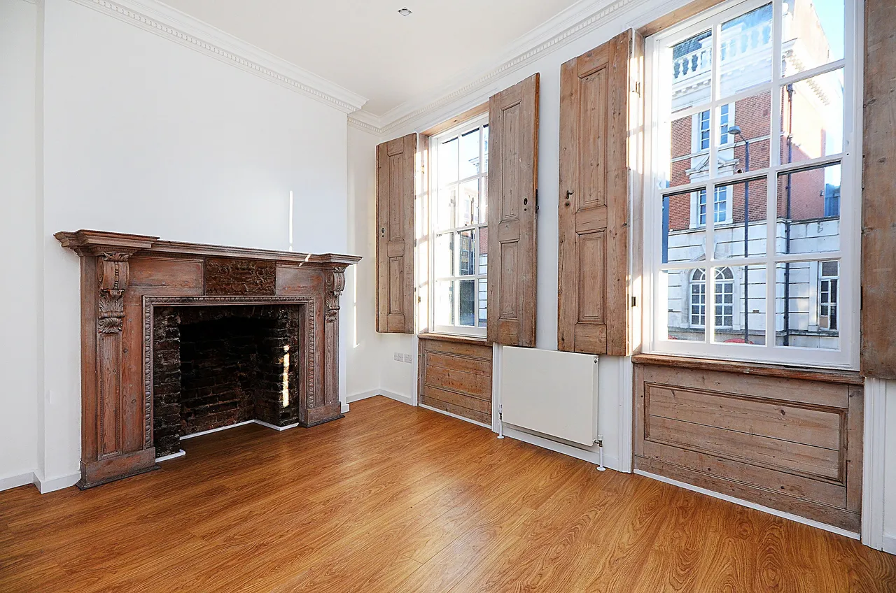 1 bed flat for sale — 109b Kings Cross Road, London