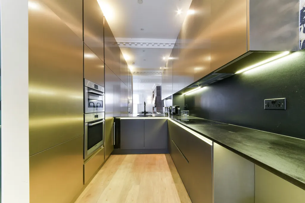 Kings Road, London, SW3, photo 4