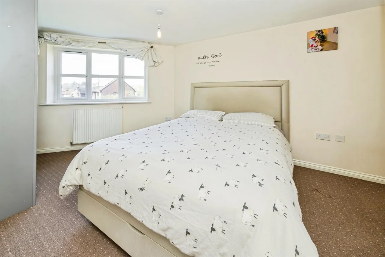 Brookhill Road, Copthorne, Crawley, photo 9