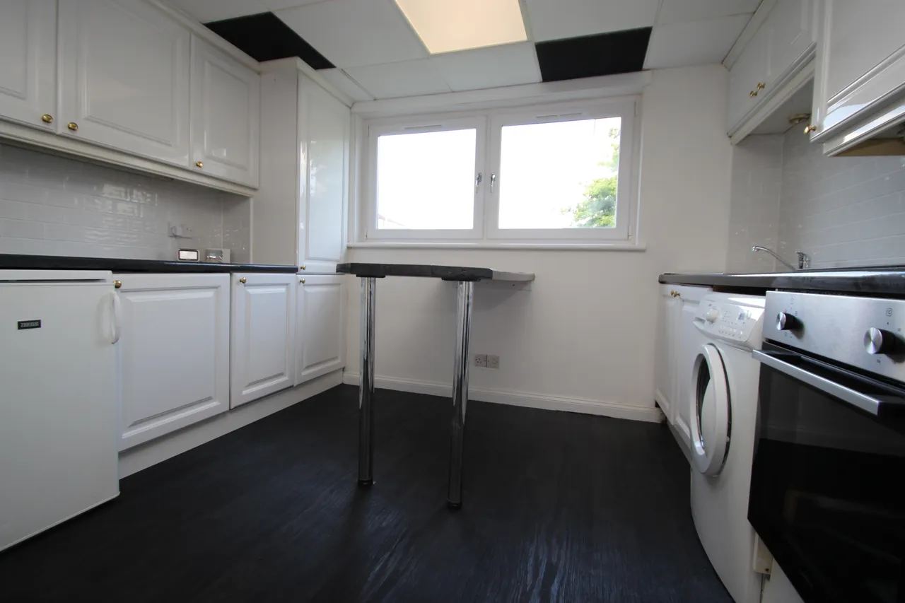 Clunie Place, Coatbridge, ML5, photo 2