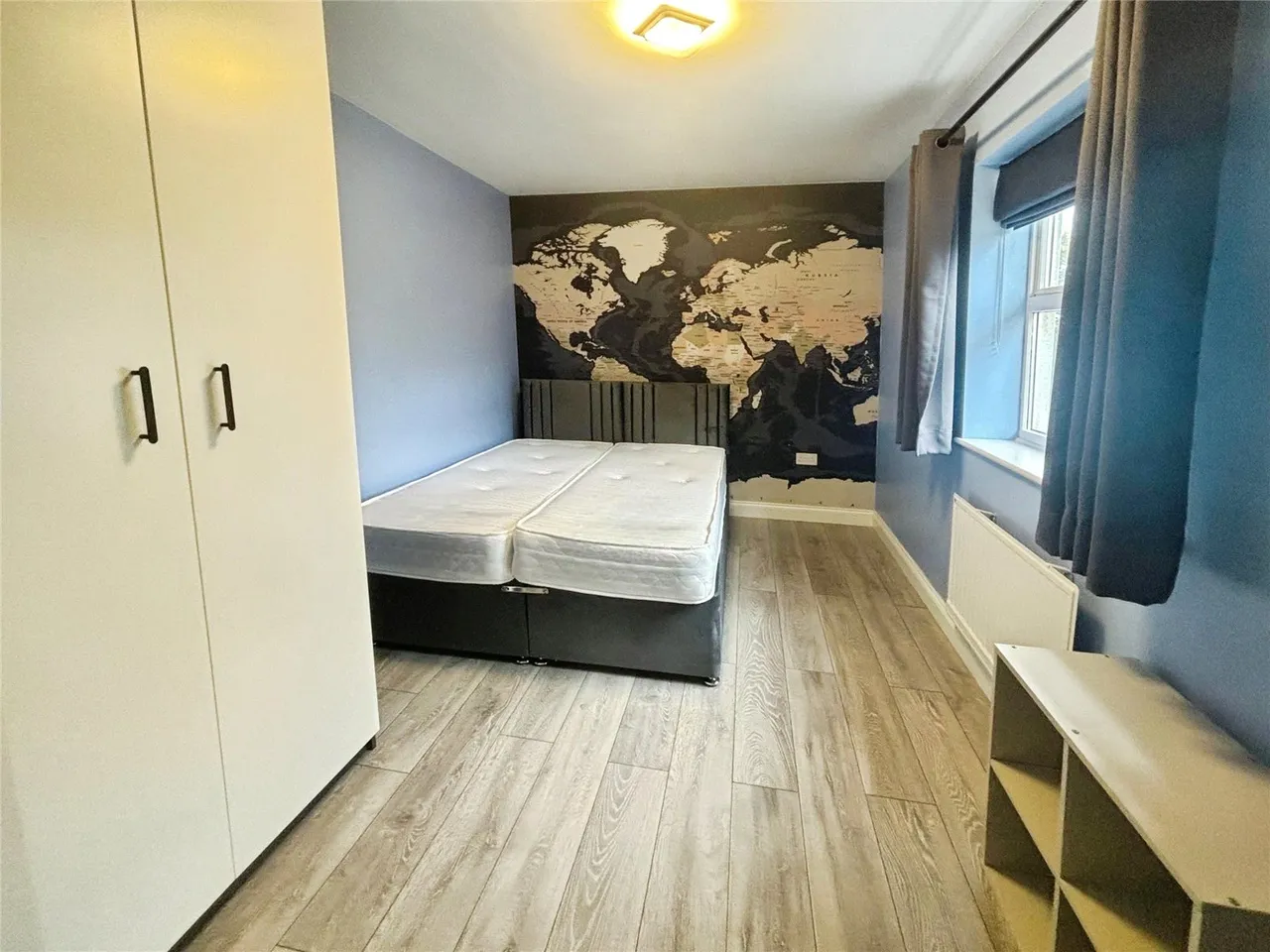 International Way, Sunbury-on-Thames, TW16, photo 4