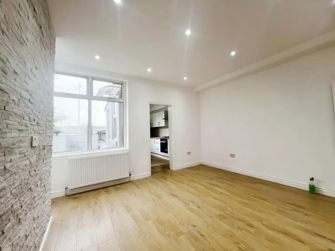 Findlay Street, WN7, photo 9