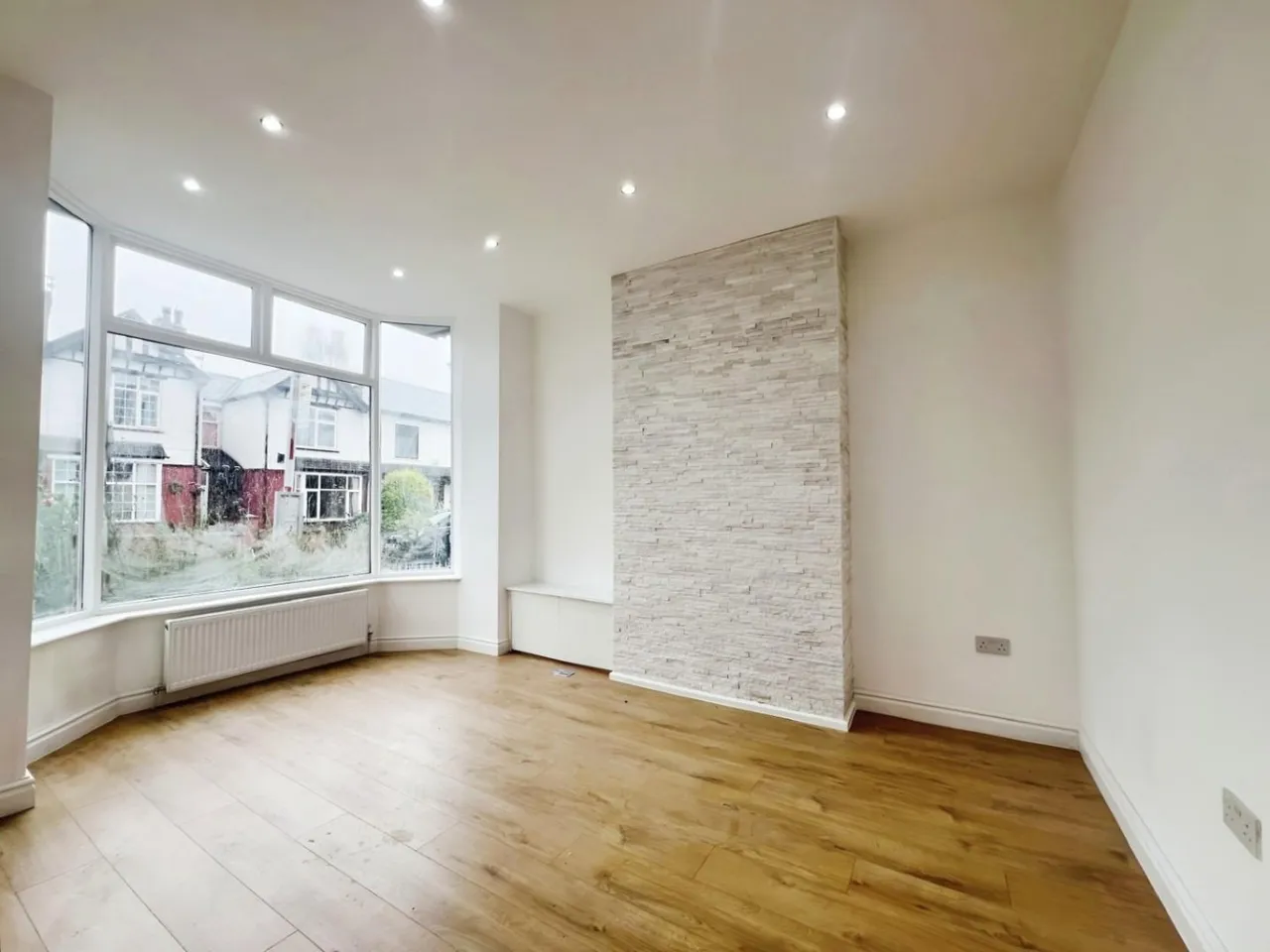 Findlay Street, WN7, photo 8