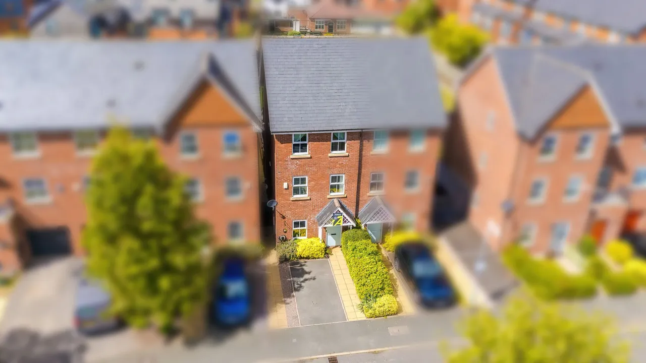 Holywell Drive, Warrington, WA1, photo 27