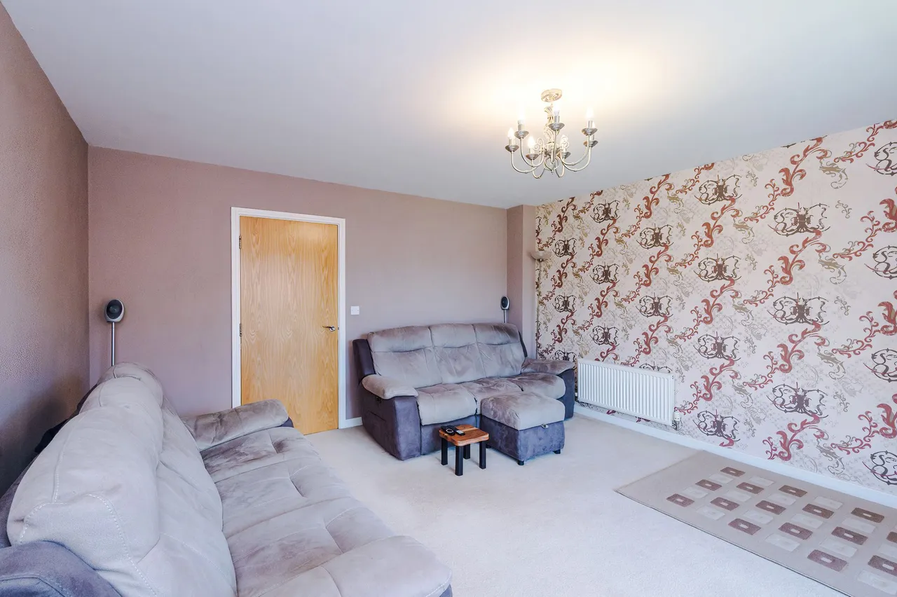 Holywell Drive, Warrington, WA1, photo 11