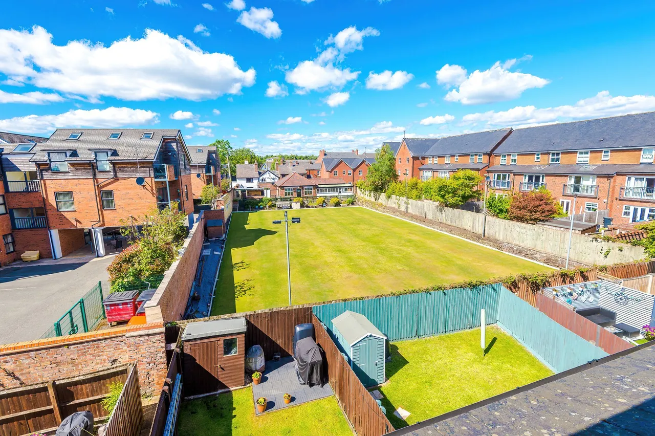 Holywell Drive, Warrington, WA1, photo 28