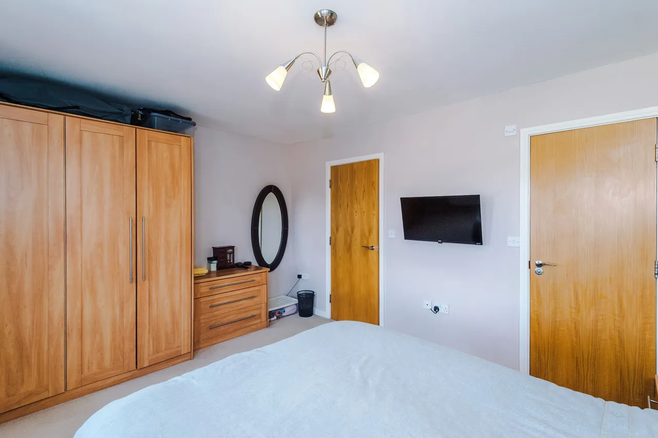 Holywell Drive, Warrington, WA1, photo 17