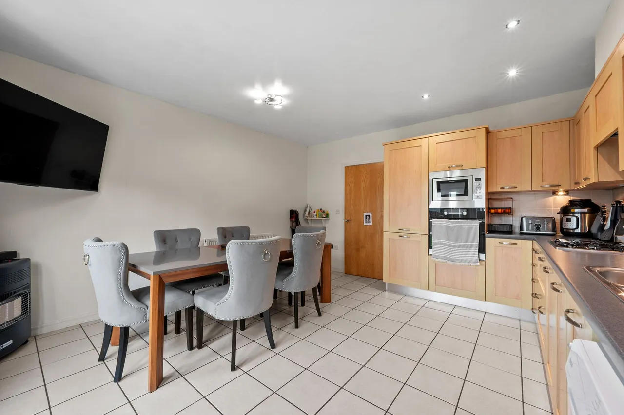 Holywell Drive, Warrington, WA1, photo 34