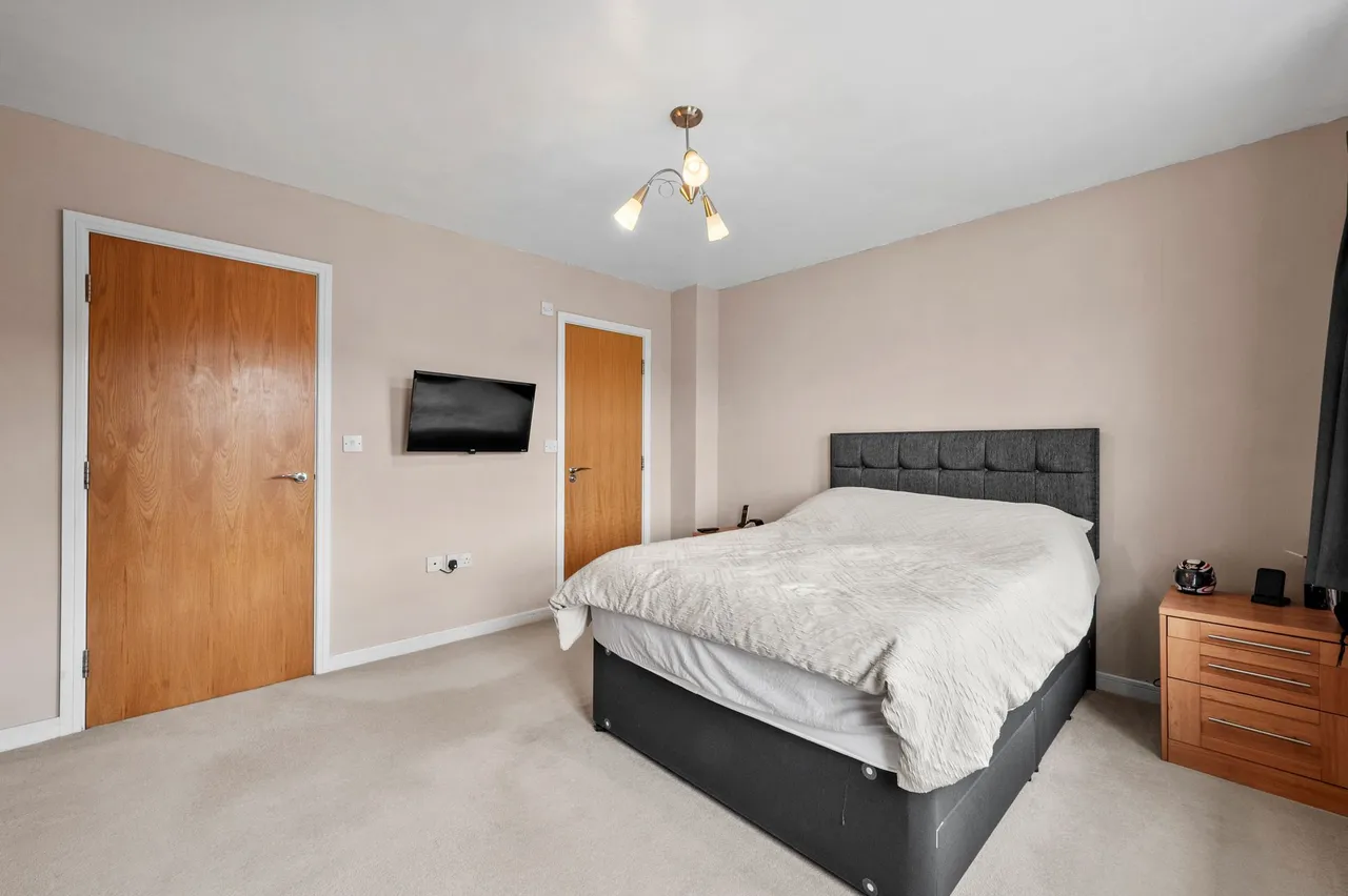 Holywell Drive, Warrington, WA1, photo 38