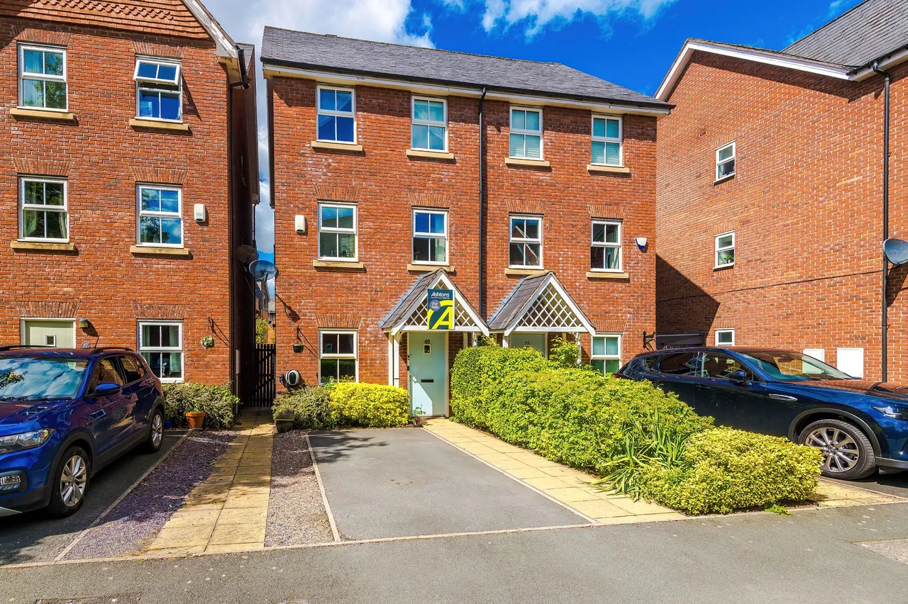 4 bed house for sale, Holywell Drive, Warrington, WA1