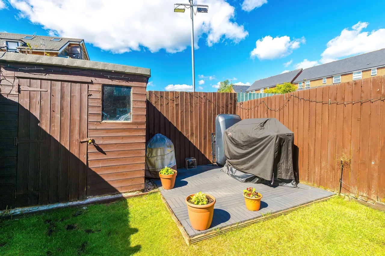 Holywell Drive, Warrington, WA1, photo 22