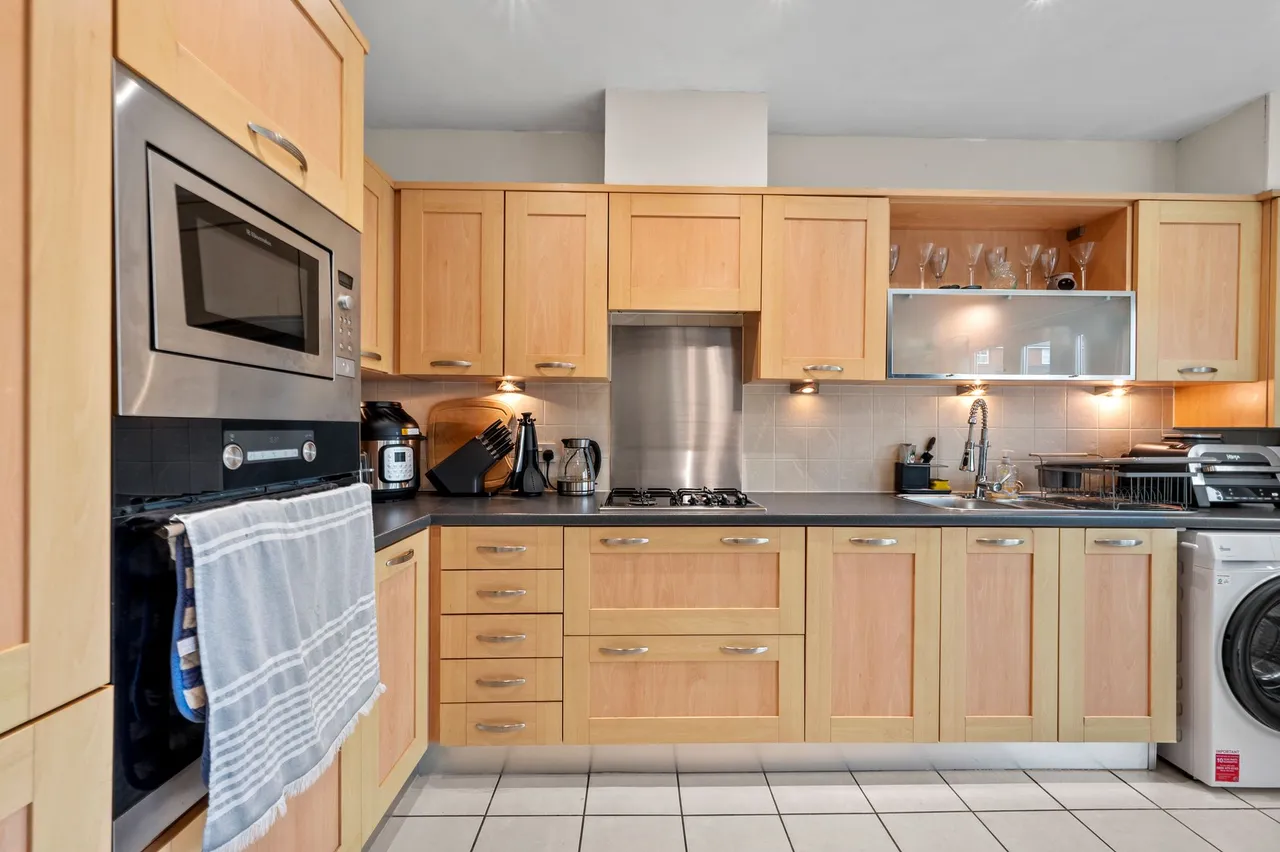 Holywell Drive, Warrington, WA1, photo 33