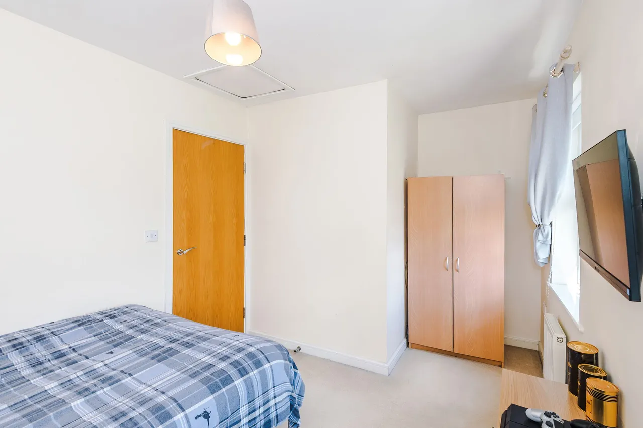 Holywell Drive, Warrington, WA1, photo 21