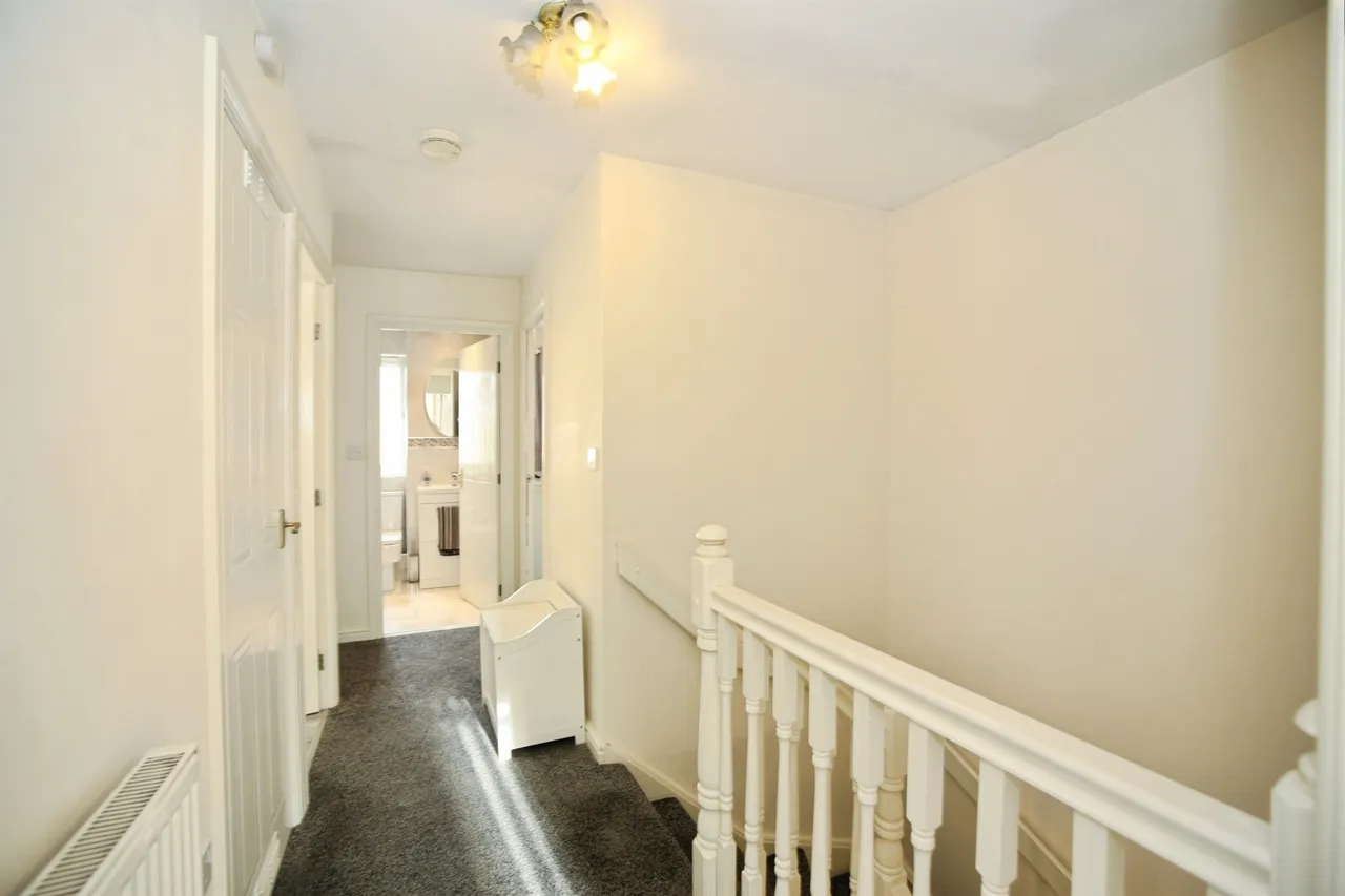 Coed-Y-Graig Hengoed, CF82, photo 14