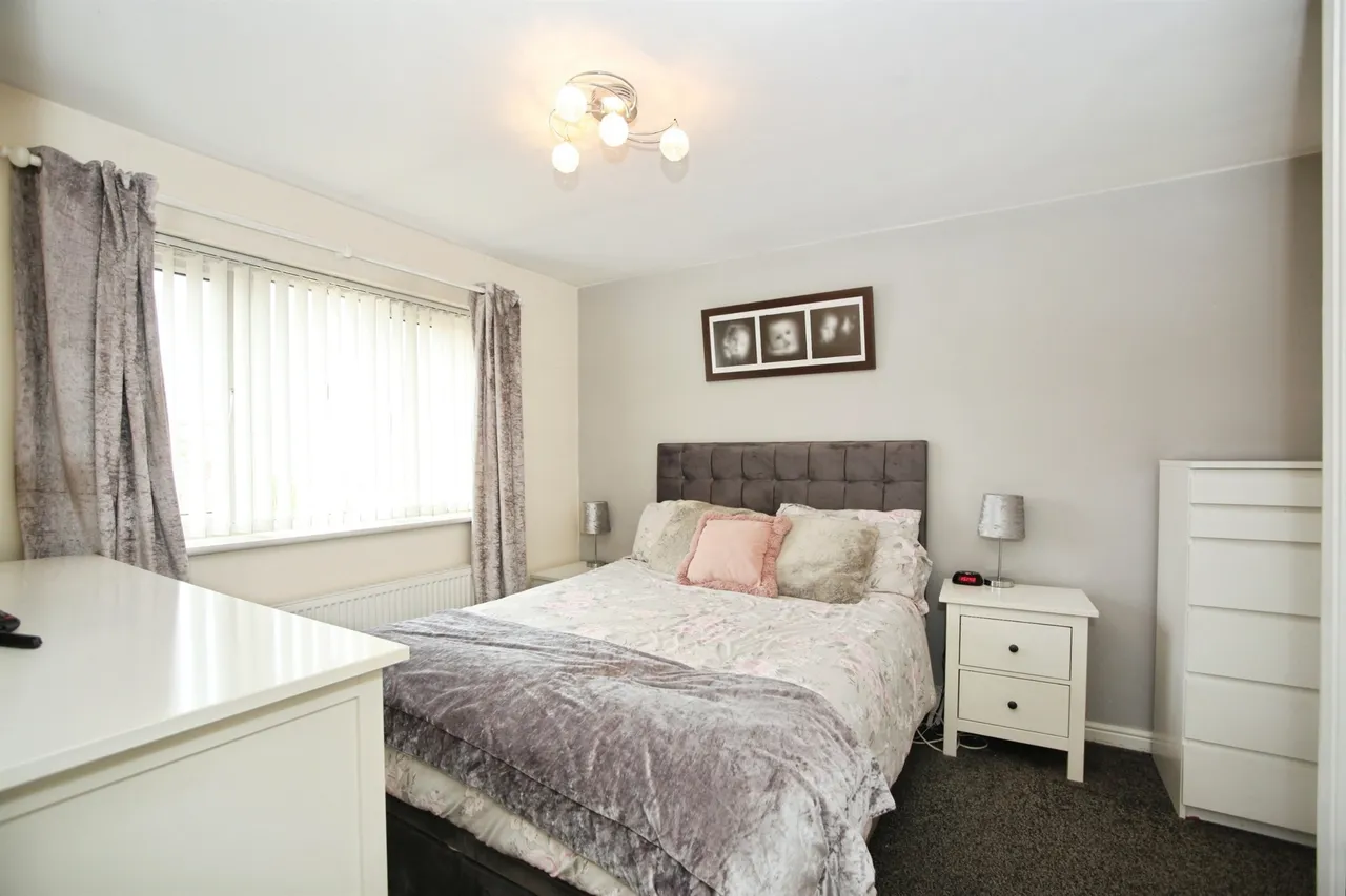 Coed-Y-Graig Hengoed, CF82, photo 15
