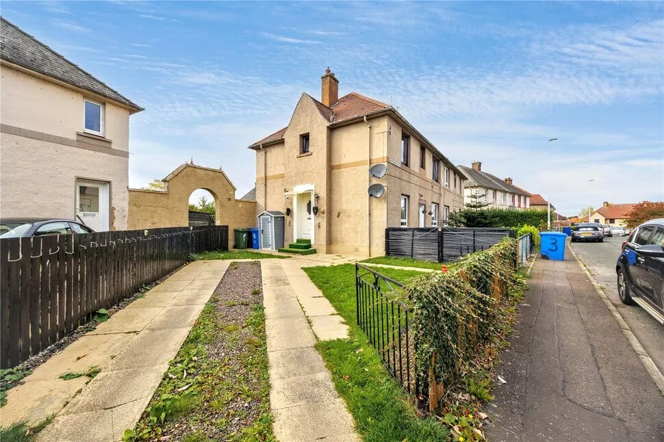 2 bed flat for sale, Woodburn Drive, Dalkeith, EH22