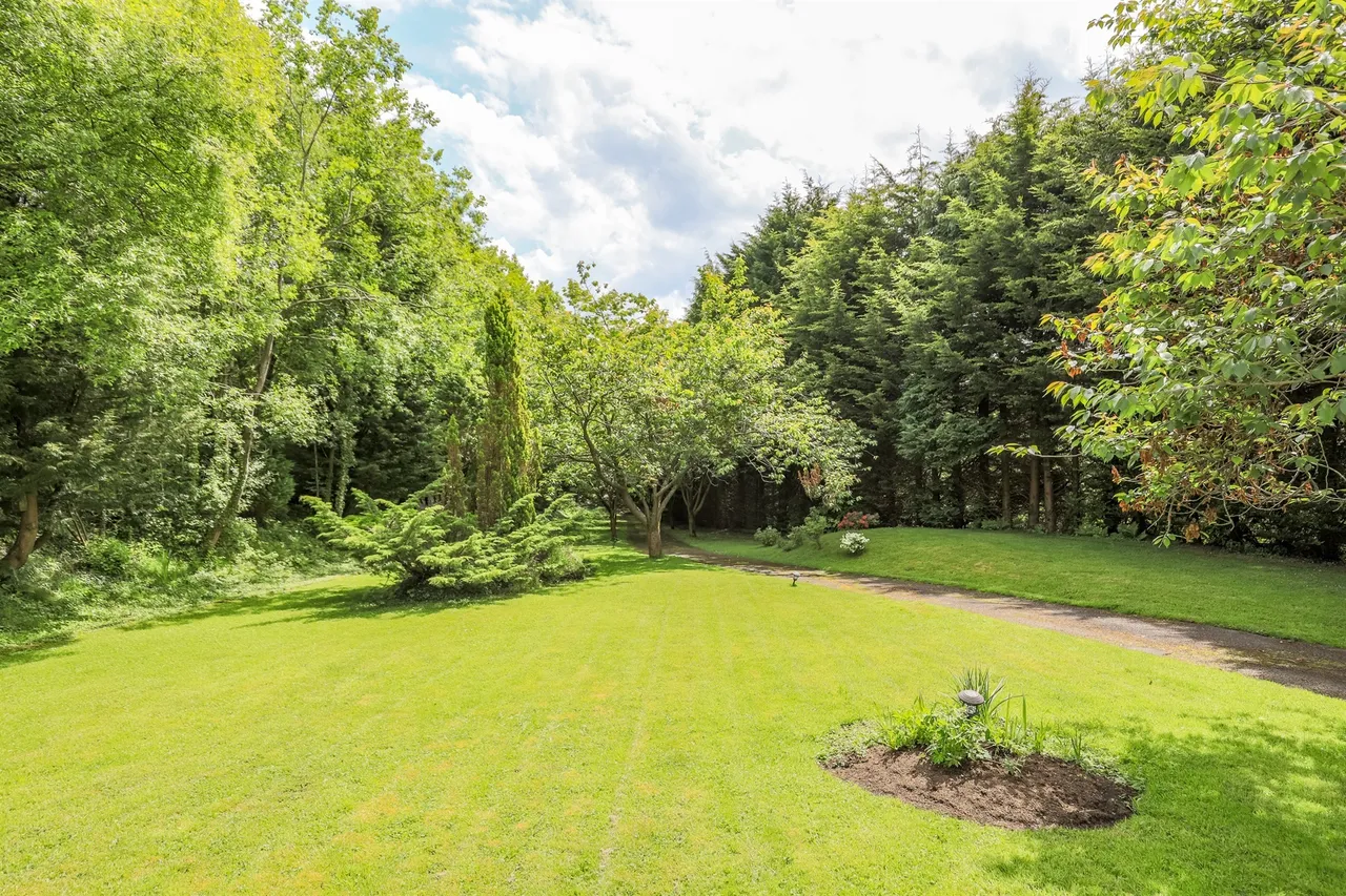 Taff Merthyr House Treharris, CF46, photo 3