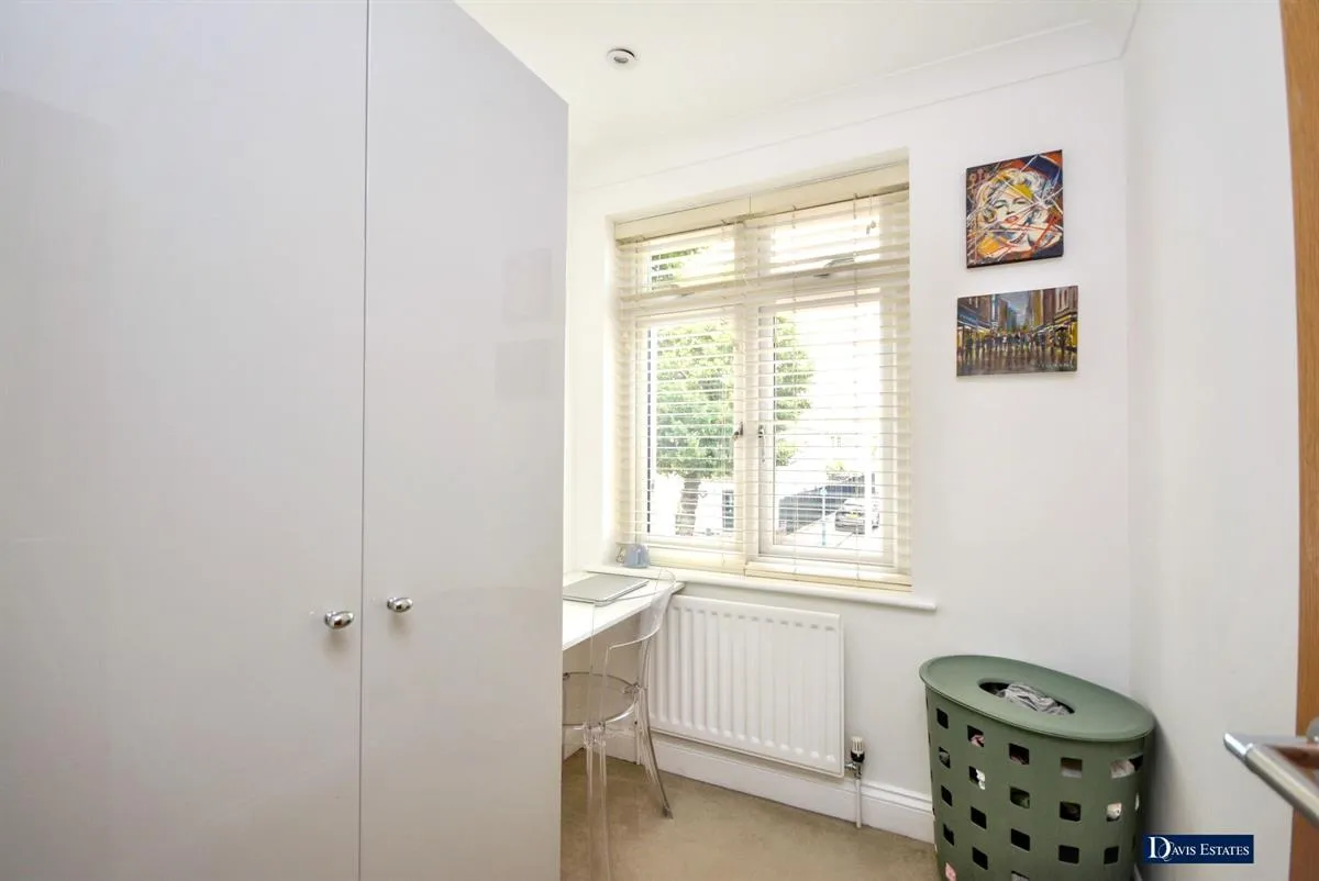 Birch Crescent, Ardleigh Green, Hornchurch, RM11, photo 13